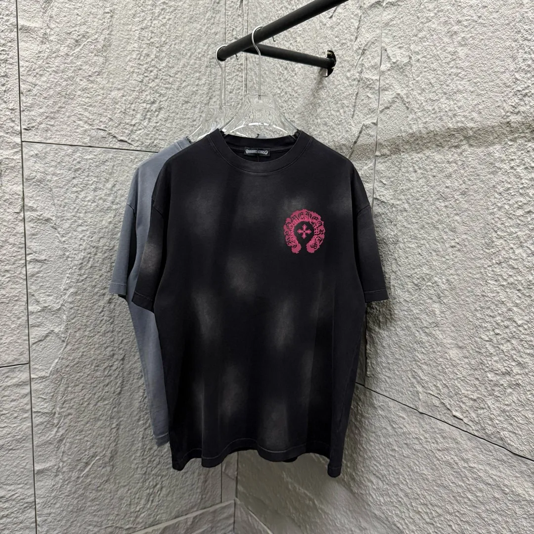 🅿️190 CH Crow Heart 2025 Summer New Style Heavy pickling with gradient distressing Chest logo Horseshoe print Customized fabric Short-sleeved T-shirt Unisex Size: S M L